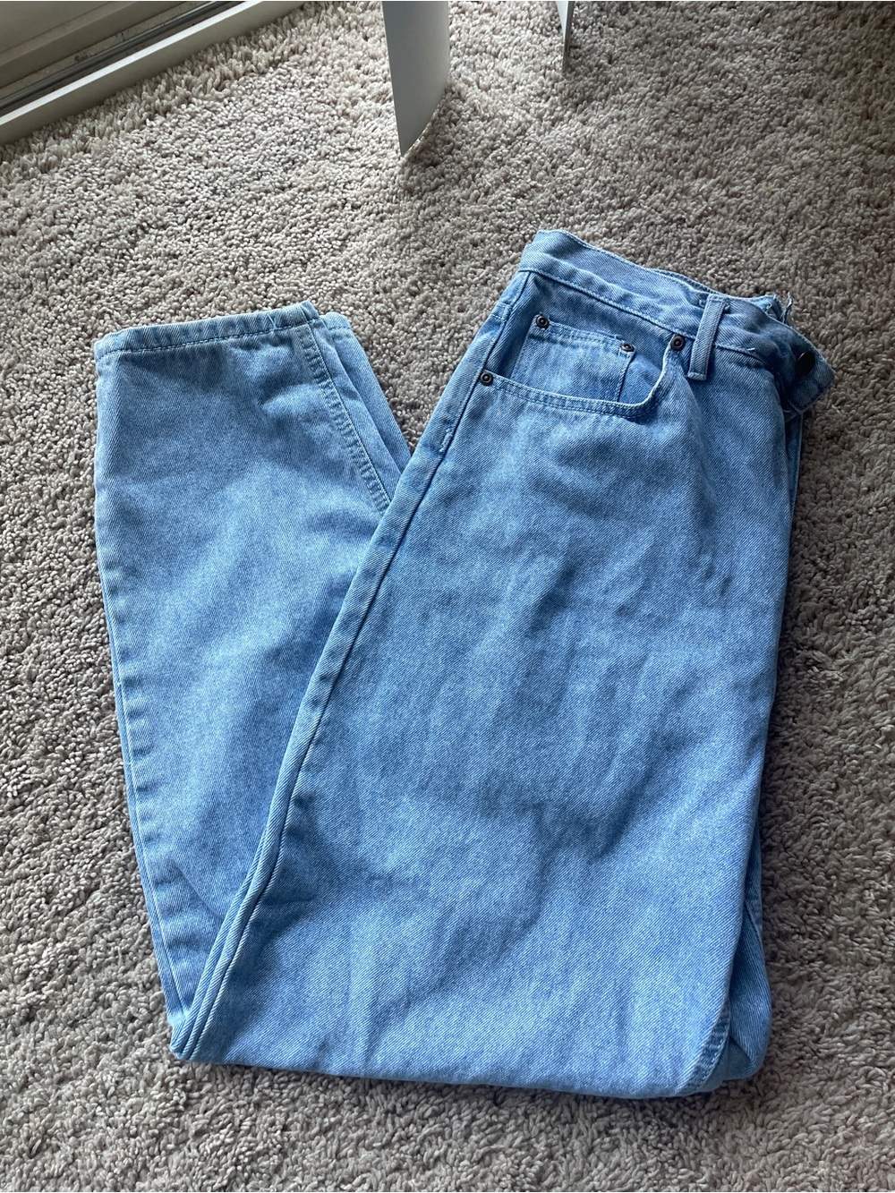 Basic Editions Light Blue Relaxed Fit women's Jeans
